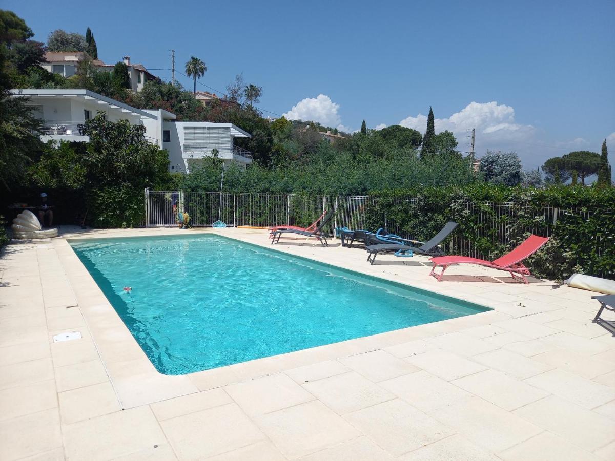 Villa Malibu Мандельё-ла-Напуль Экстерьер фото